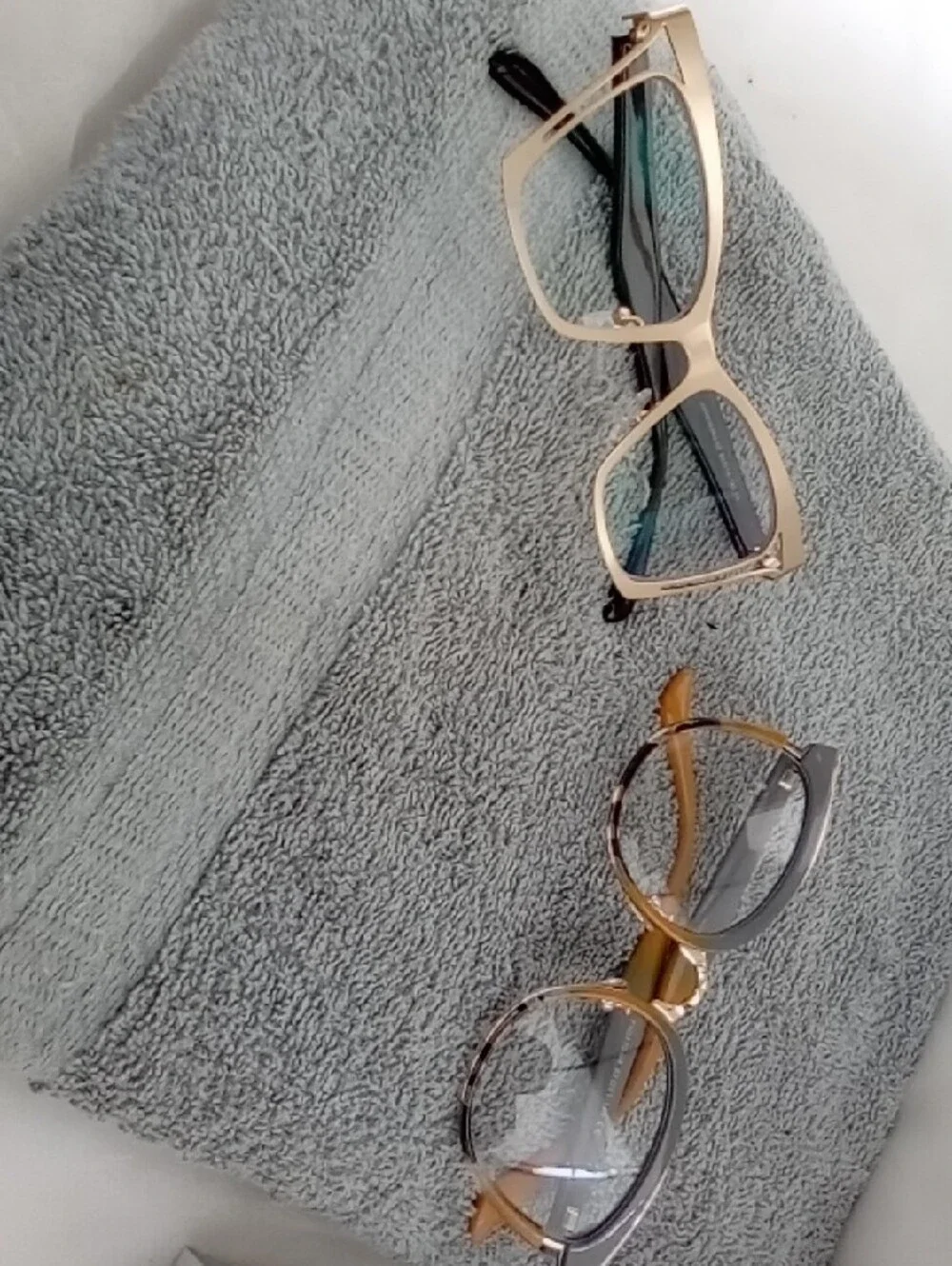 Women's Fashion Glasses - Beige and Gold Frame Set